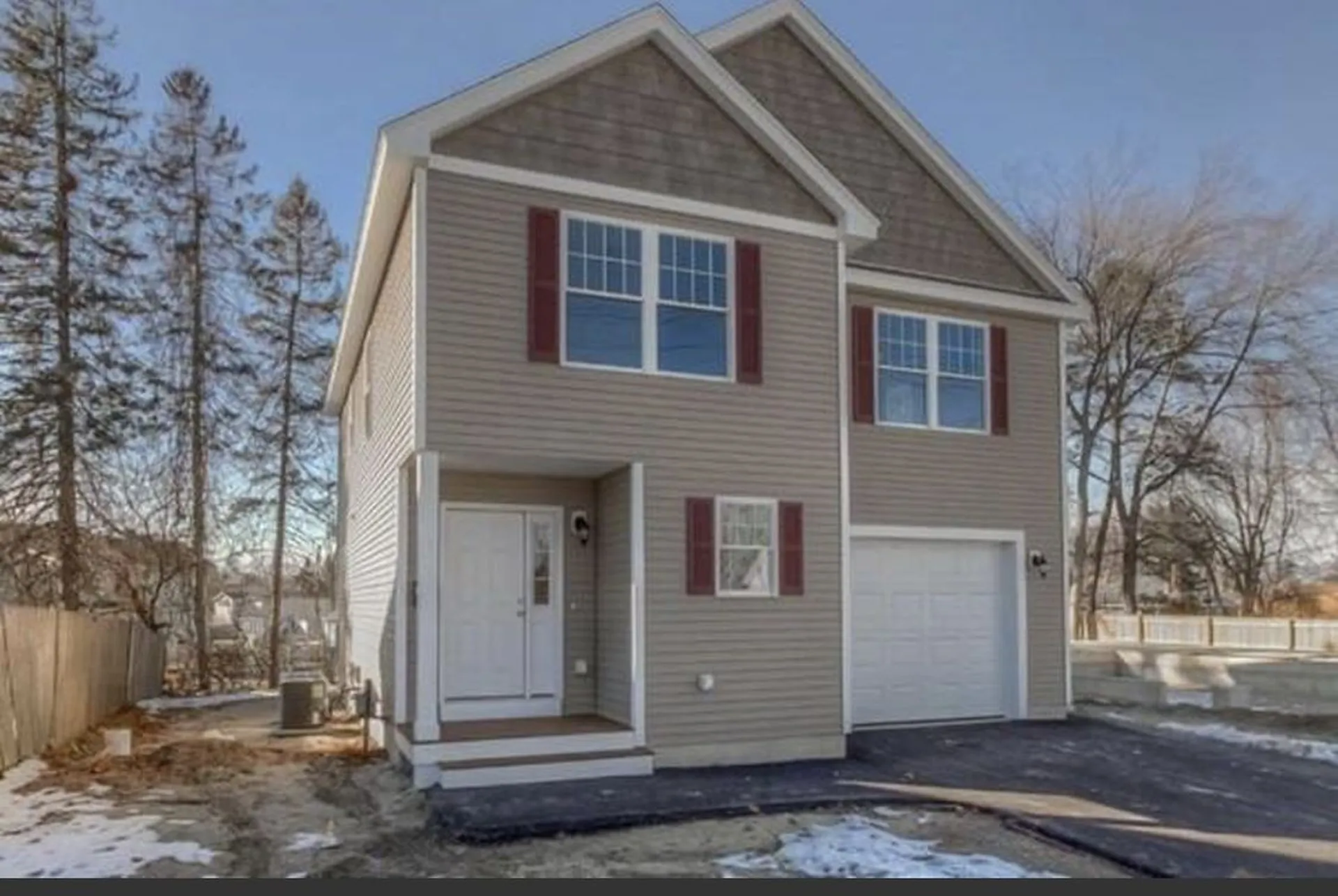 27 Saint Lazare Street Nashua NH 03060