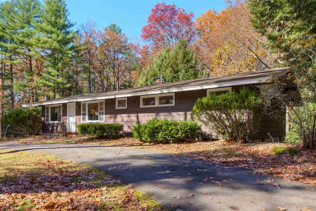 11 Derry Street Nashua NH 03063