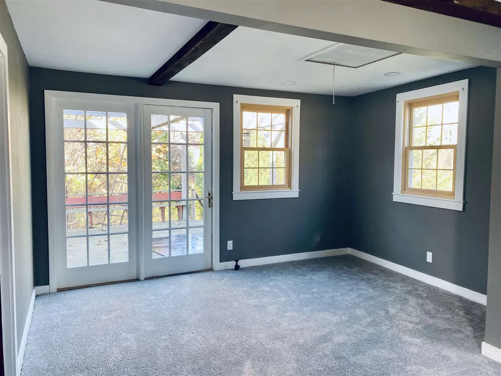 28 Merrimack Road Amherst NH 03031