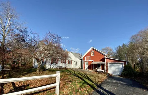 28 Merrimack Road Amherst NH 03031