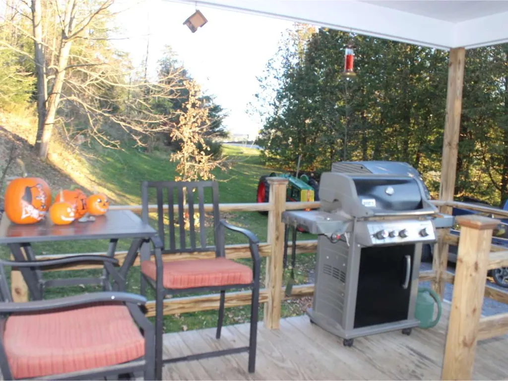 661 Middlebrook Road Ferrisburgh VT 05456