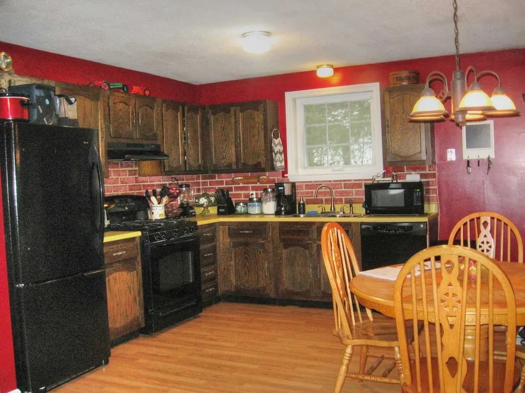 661 Middlebrook Road Ferrisburgh VT 05456