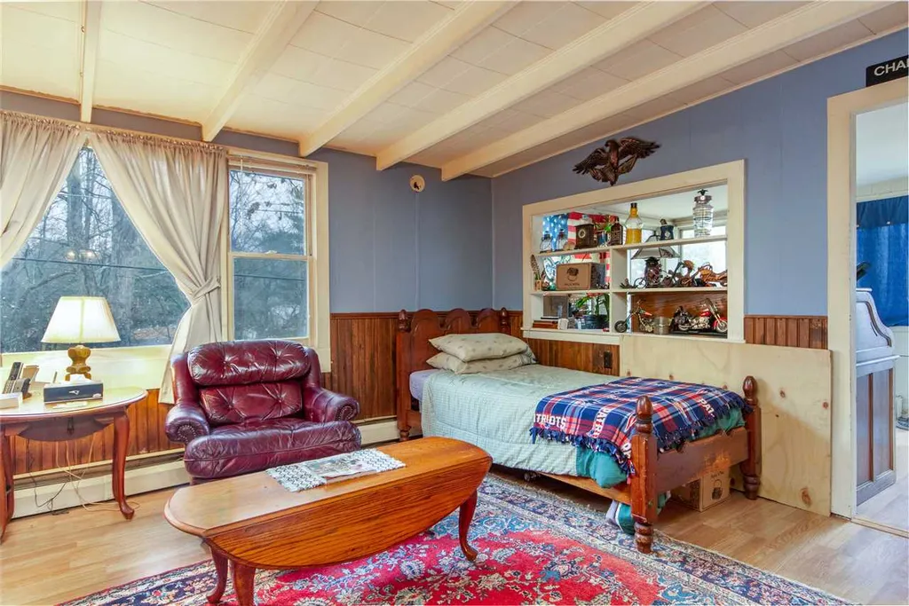310-272-290 West Shore Road Salisbury VT 05769