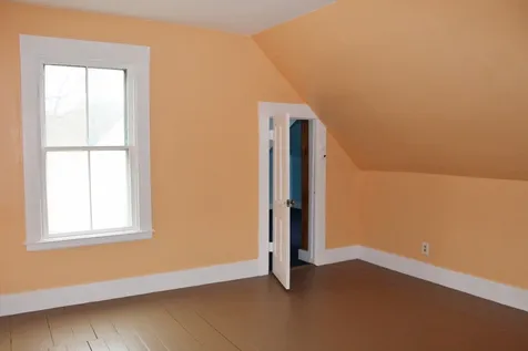 19 Pine Street Springfield VT 05156