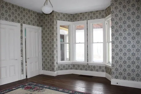 19 Pine Street Springfield VT 05156