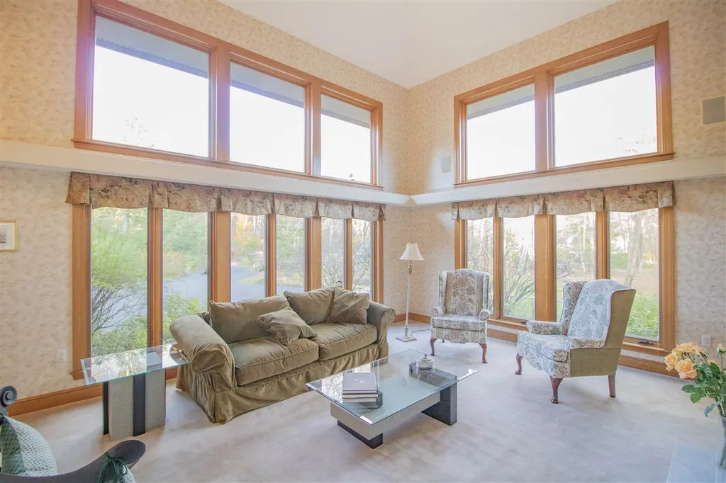 706 South Road Rye NH 03870