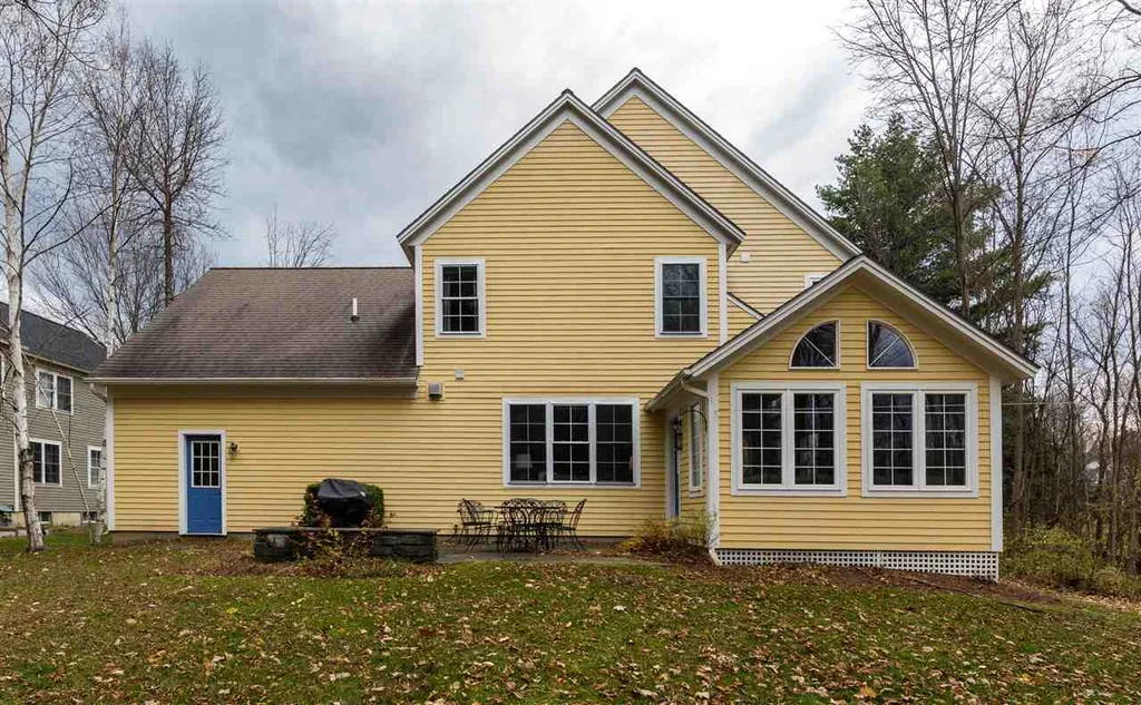 83 Stonegate Lane Shelburne VT 05482