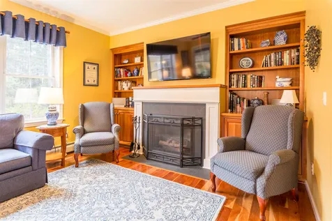 83 Stonegate Lane Shelburne VT 05482