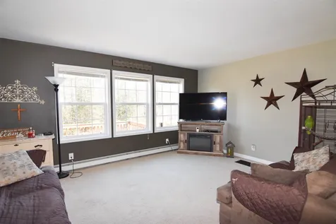 35 Hoyt Lane Springfield NH 03284