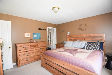 35 Hoyt Lane Springfield NH 03284