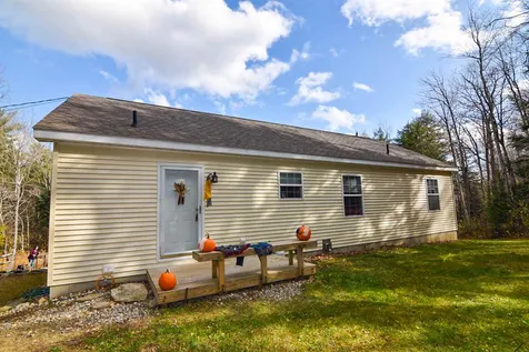 35 Hoyt Lane Springfield NH 03284