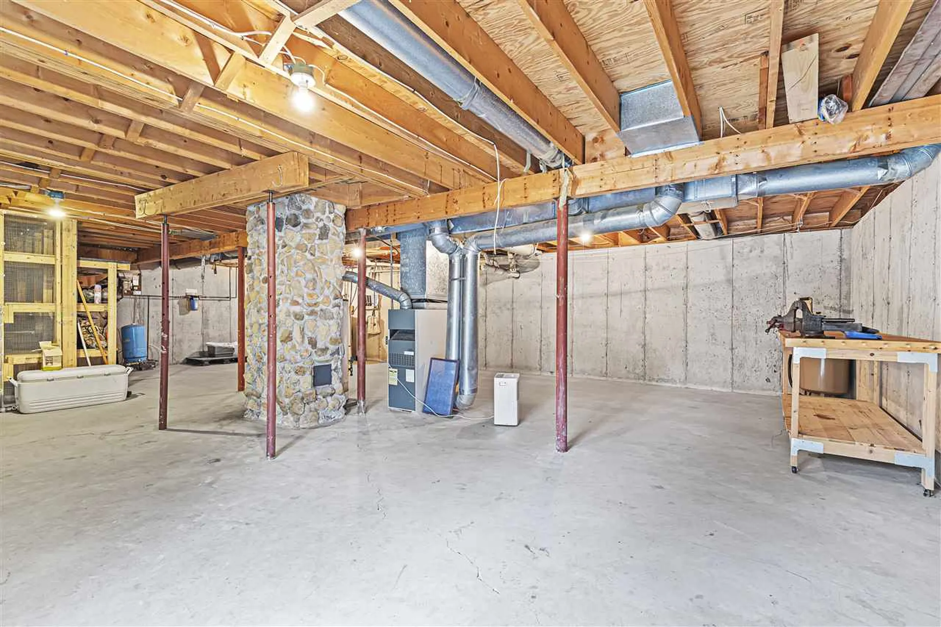 539 Hall Road Barrington NH 03825