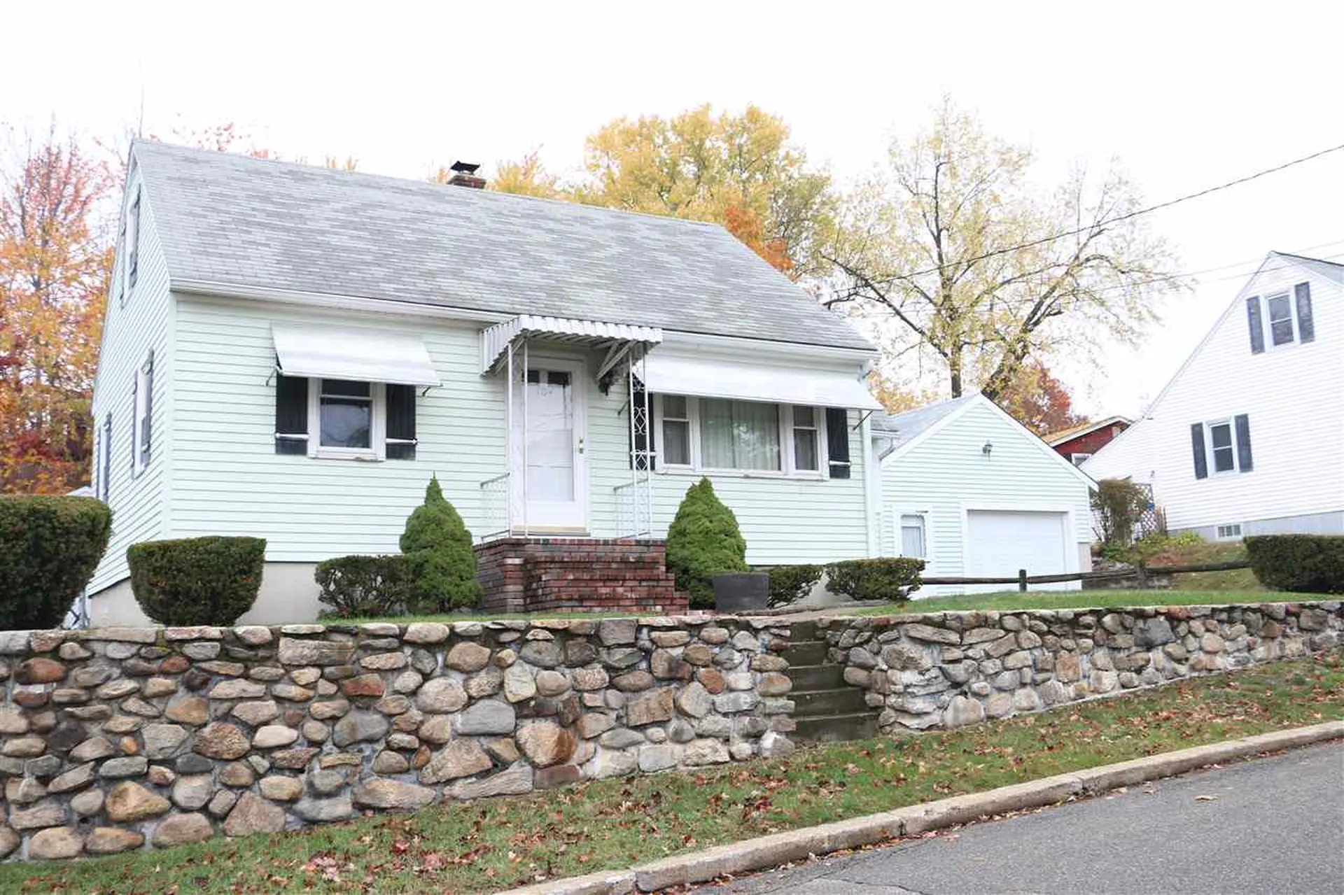 104 Laxson Avenue Manchester NH 03103