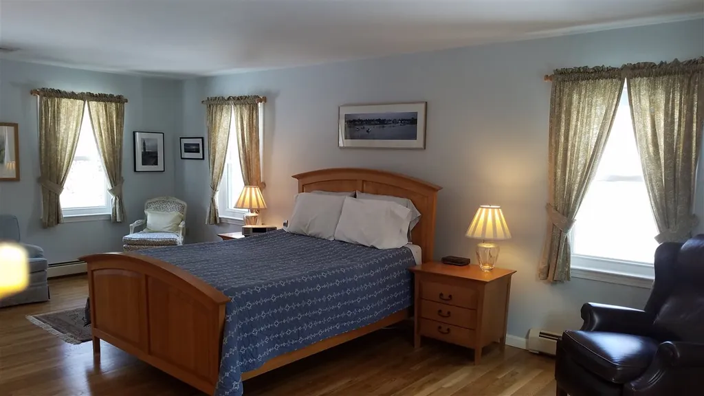 121 Lang Road Rye NH 03870-2332