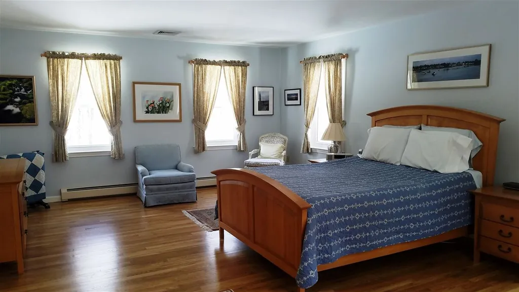 121 Lang Road Rye NH 03870-2332