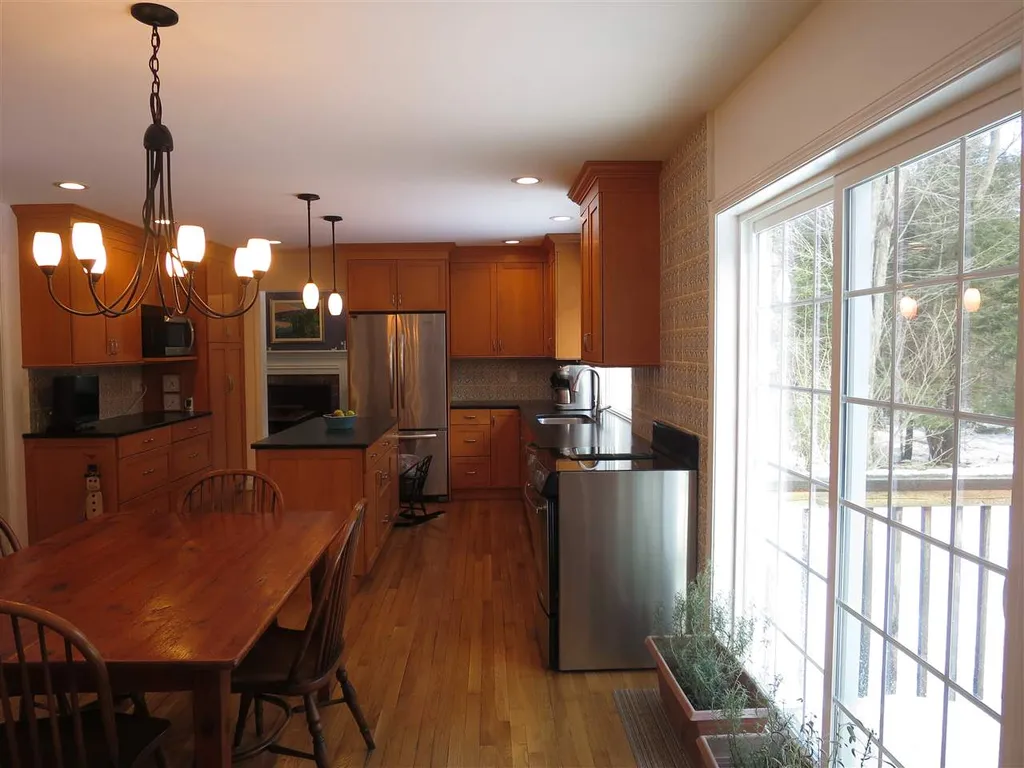 121 Lang Road Rye NH 03870-2332