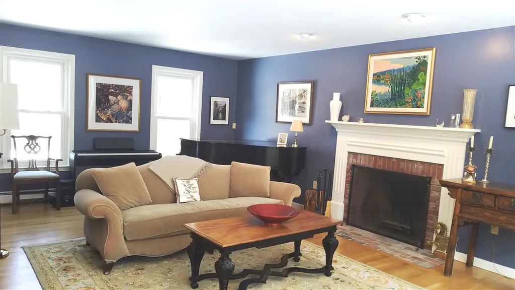 121 Lang Road Rye NH 03870-2332