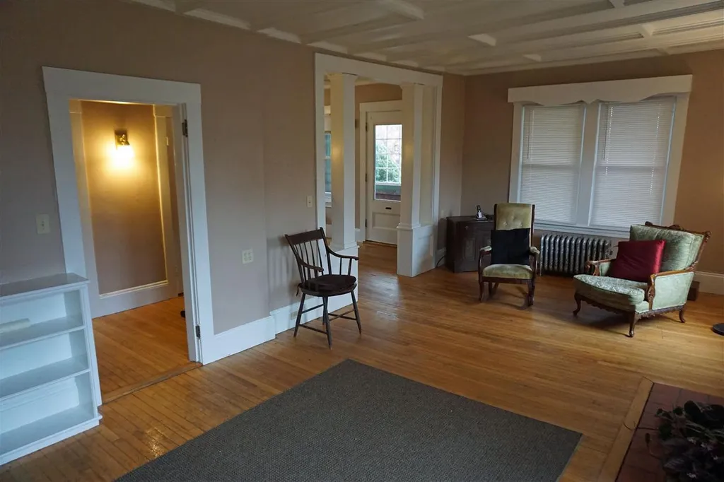 51 Blake Street Keene NH 03431