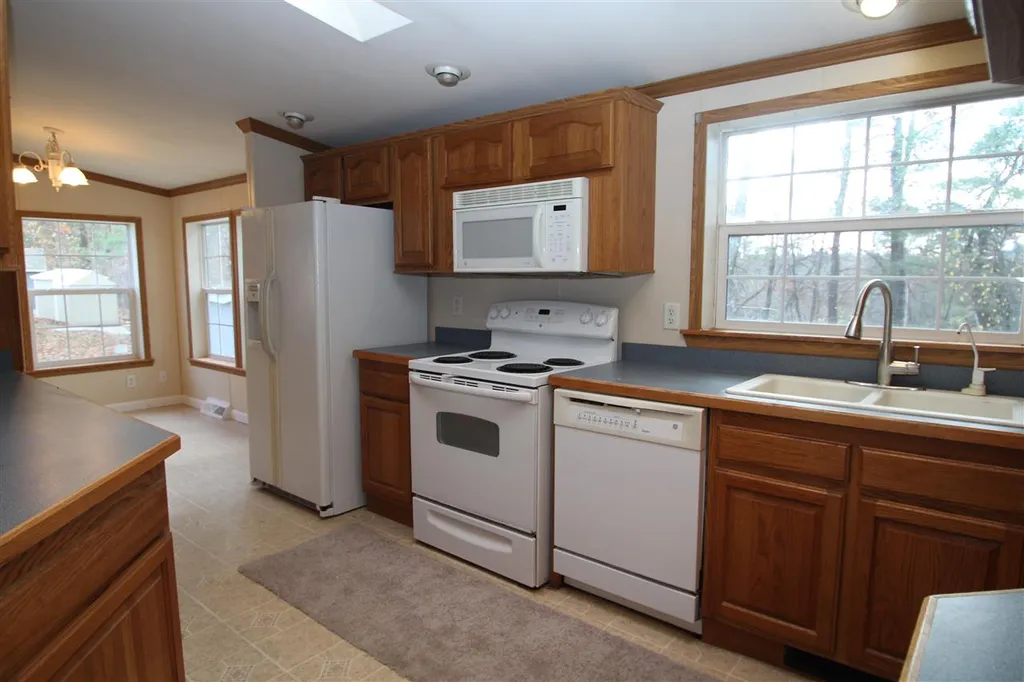 14 North Fuchsia Drive Rochester NH 03867
