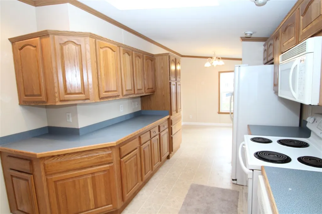 14 North Fuchsia Drive Rochester NH 03867