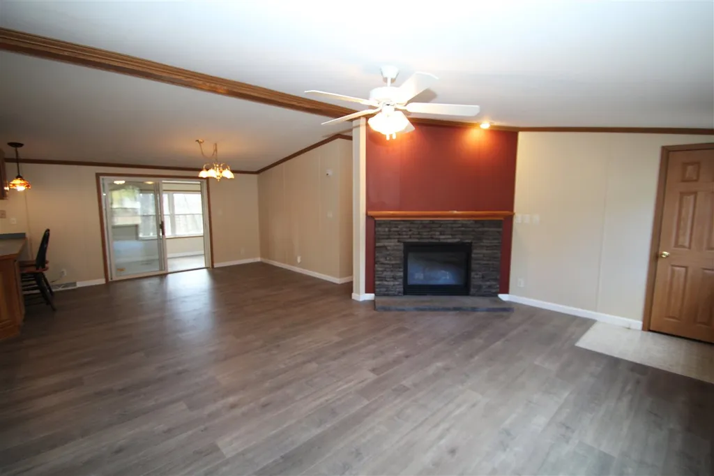 14 North Fuchsia Drive Rochester NH 03867