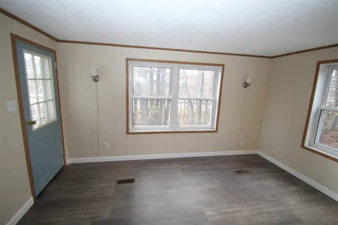 14 North Fuchsia Drive Rochester NH 03867