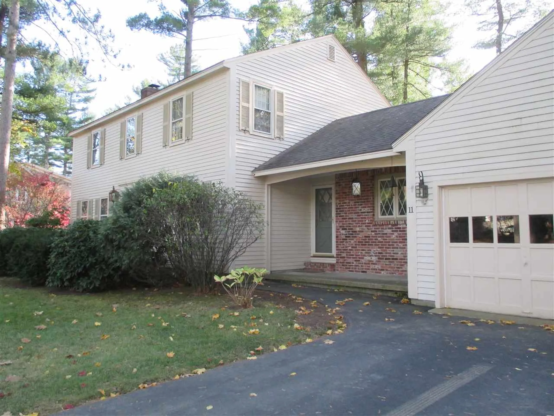 11 Susan Lane Rochester NH 03867