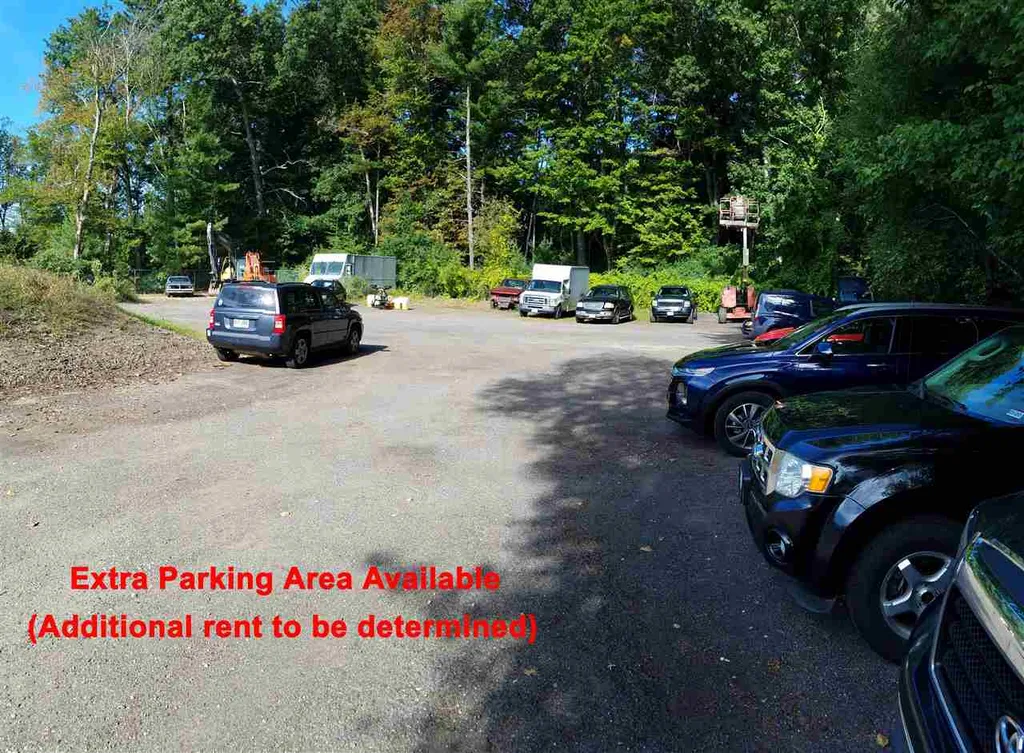 26 Scobie Pond Road Derry NH 03038