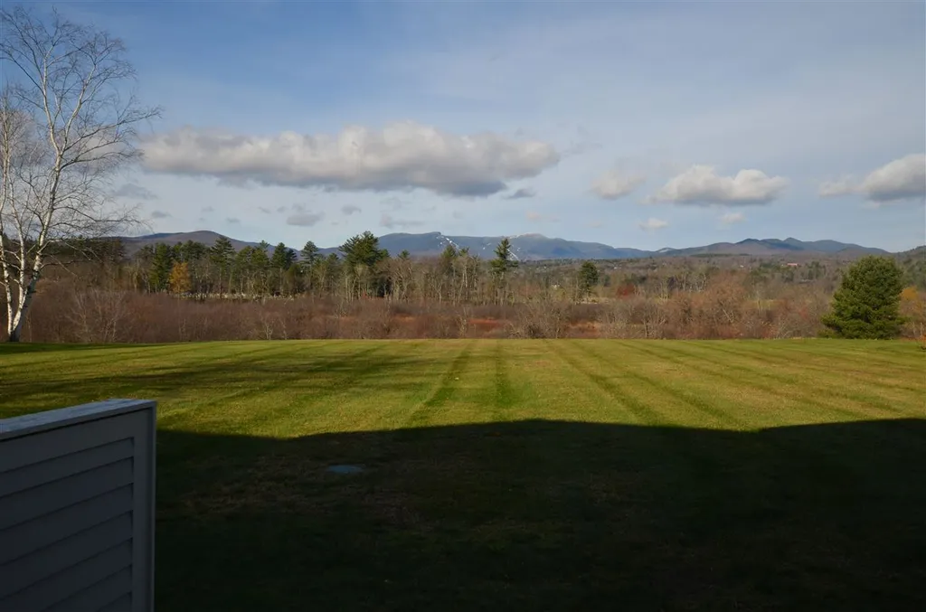 66 Hillcrest Road Stowe VT 05672