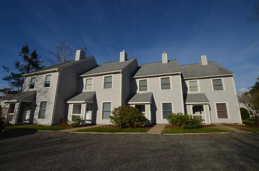 66 Hillcrest Road Stowe VT 05672