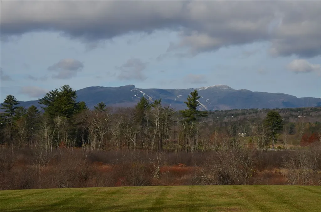 66 Hillcrest Road Stowe VT 05672