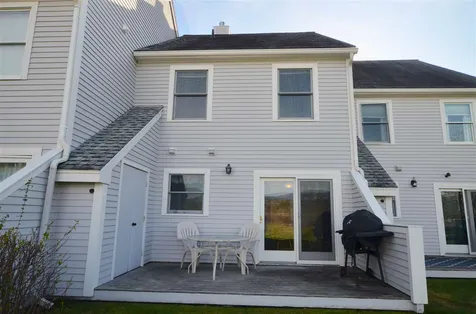 66 Hillcrest Road Stowe VT 05672