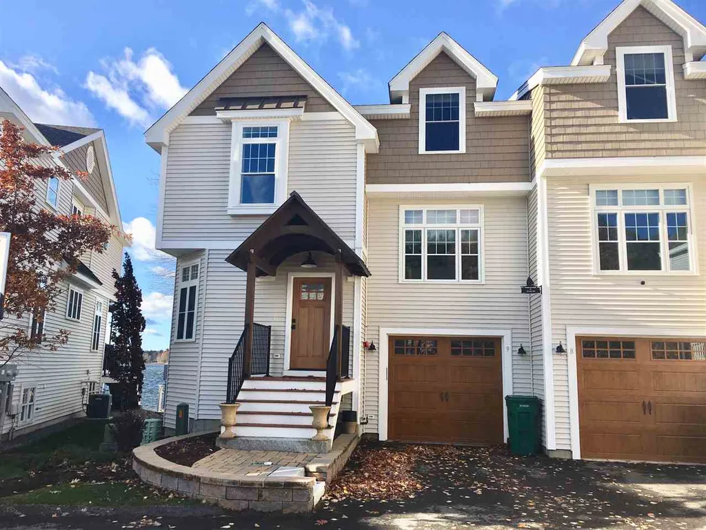 17 Island Drive Laconia NH 03246