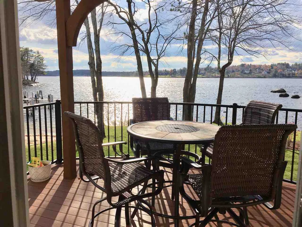 17 Island Drive Laconia NH 03246