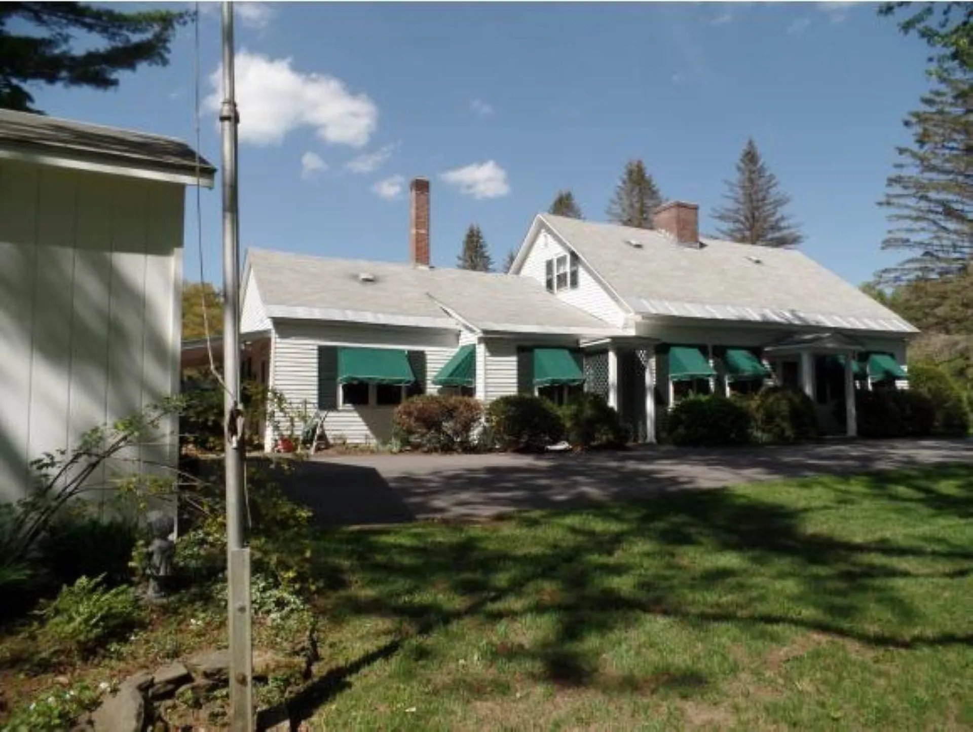114 Old Church Road Claremont NH 03743