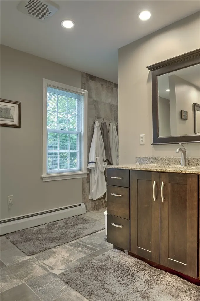 147 Winch Hill Road Swanzey NH 03446