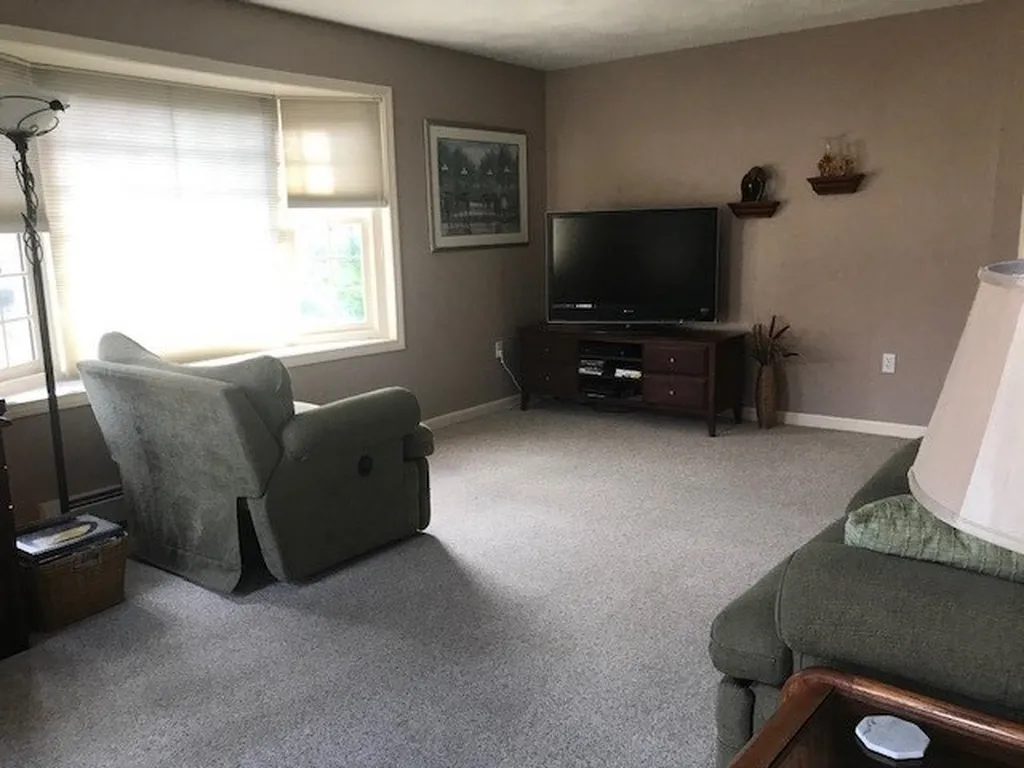 21 Juniper Lane Hampton NH 03842