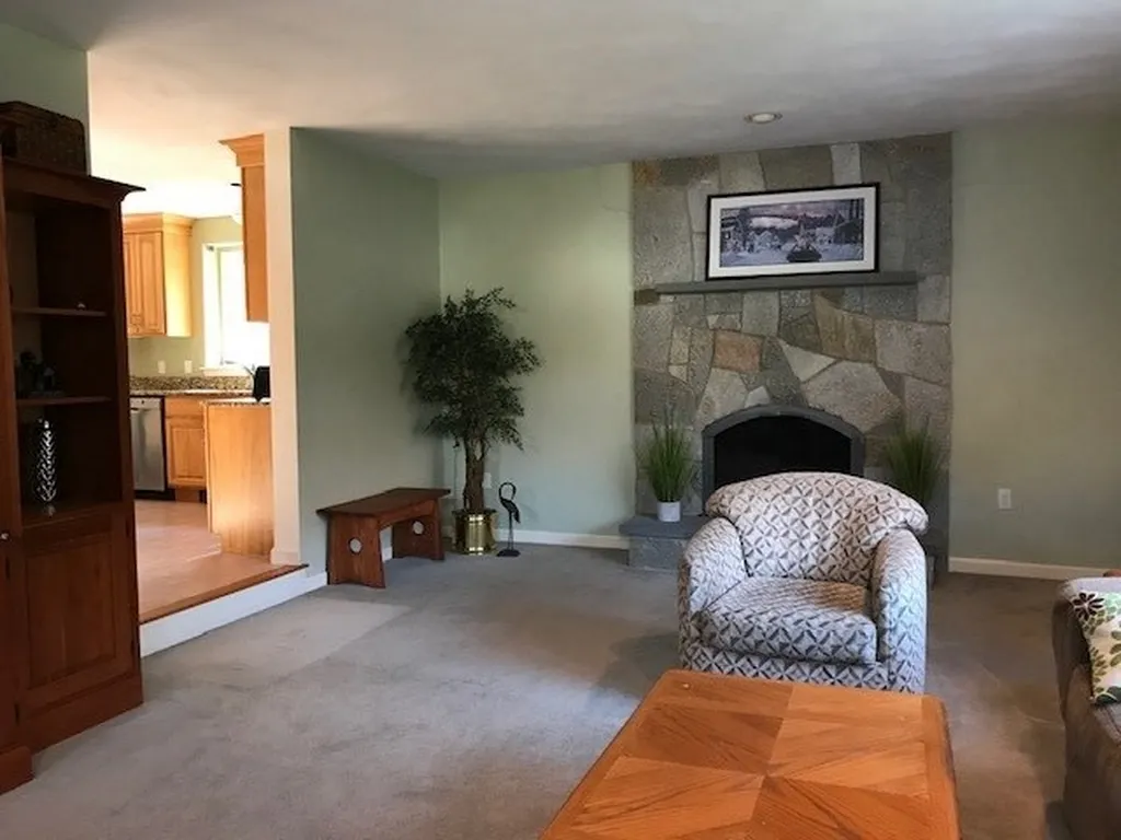 21 Juniper Lane Hampton NH 03842