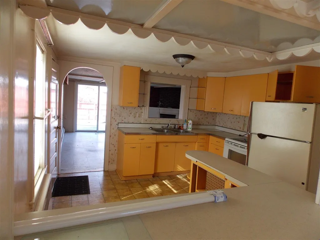 33 Foster Avenue Springfield VT 05156