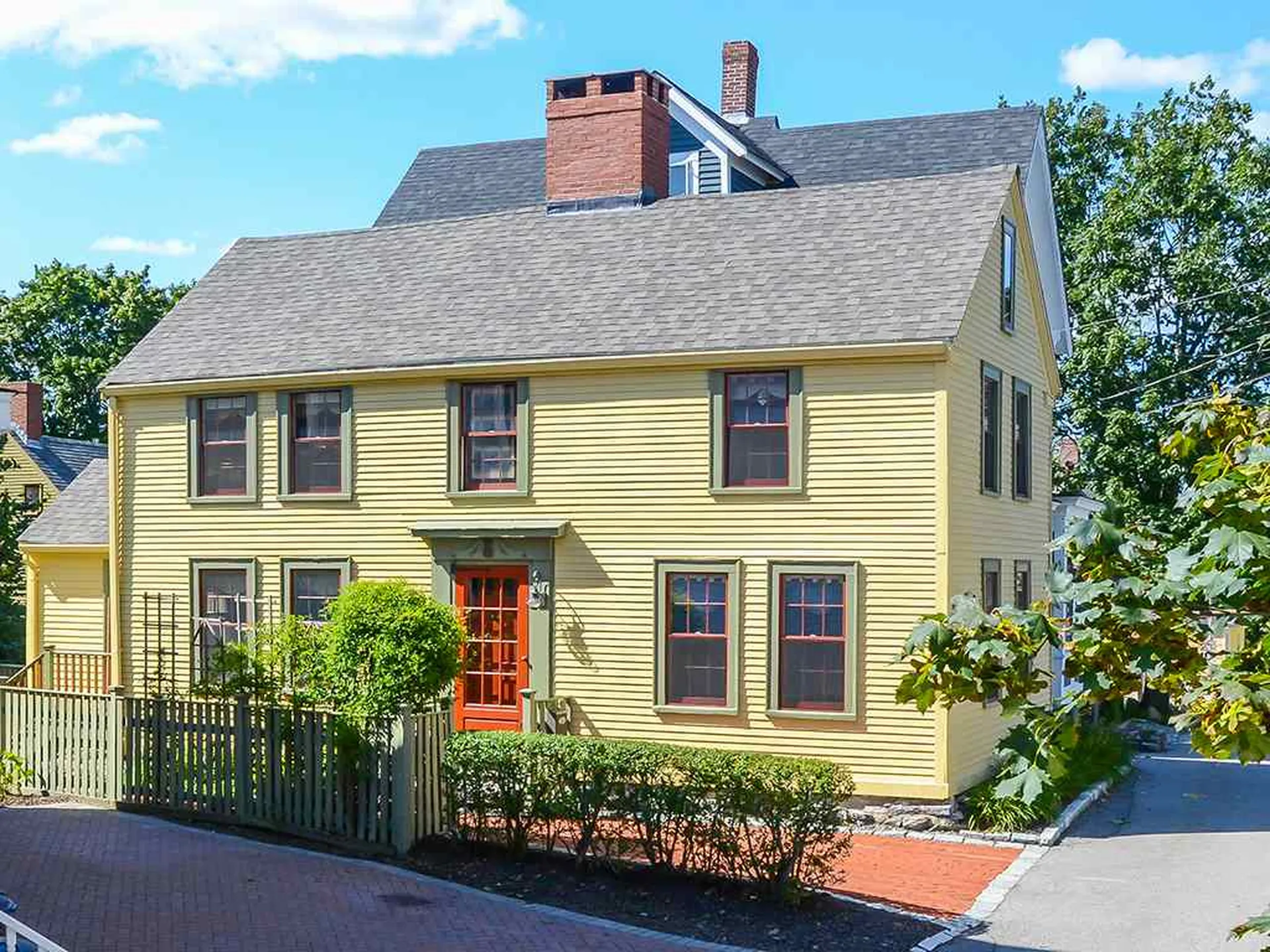 32 Manning Street Portsmouth NH 03801