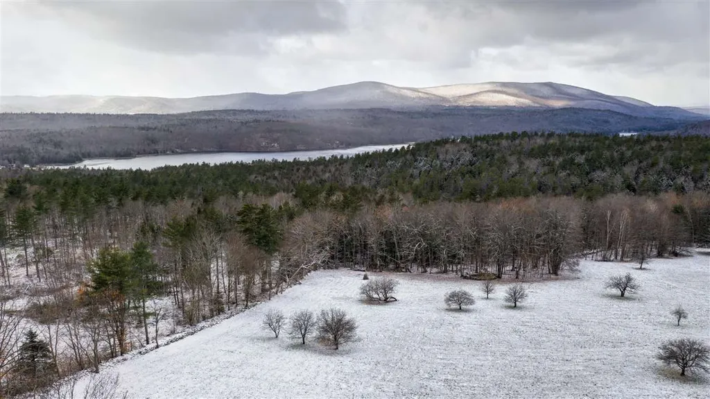 Sawyer Hill Road Canaan NH 03741