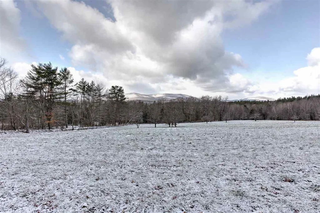 Sawyer Hill Road Canaan NH 03741