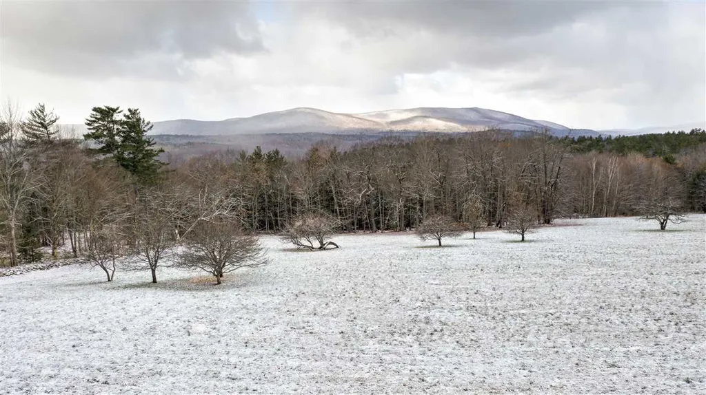 Sawyer Hill Road Canaan NH 03741