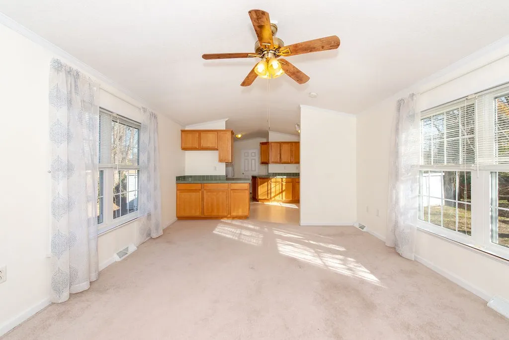 40 Donna Drive Exeter NH 03833