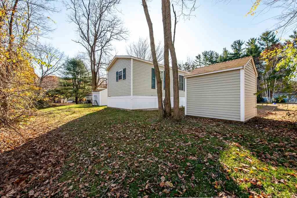 40 Donna Drive Exeter NH 03833