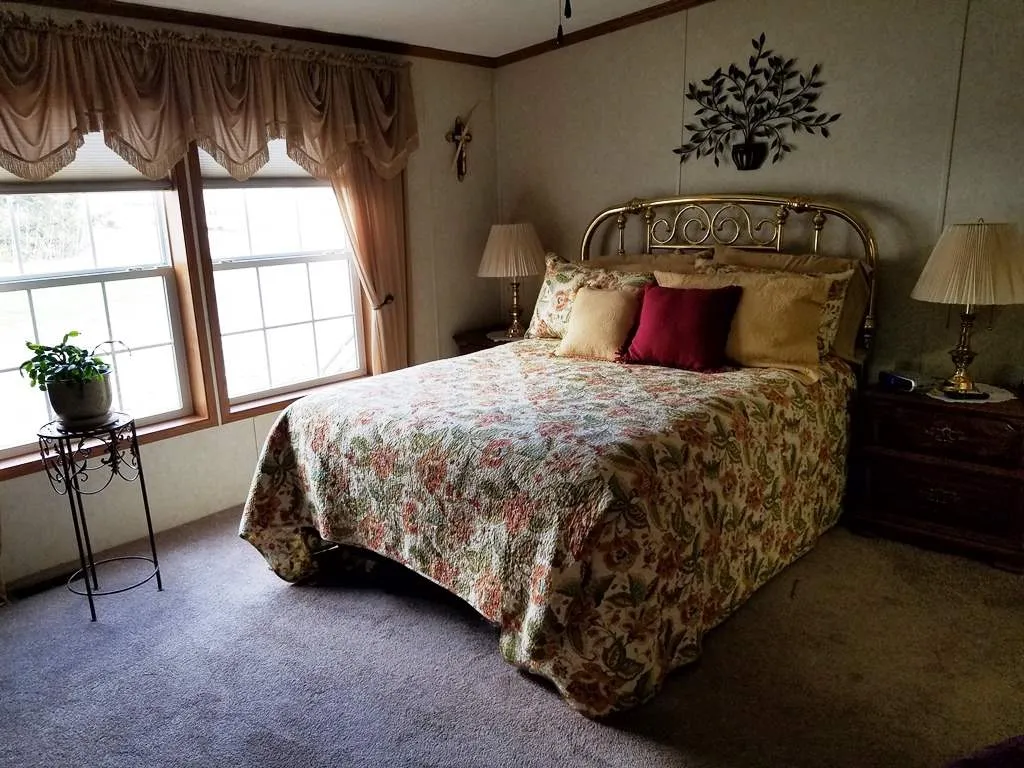 25 Meredith Drive Hampstead NH 03841