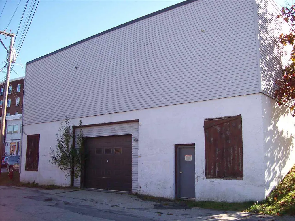 11 Main Street Claremont NH 03743