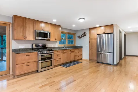 41 Hidden Pines Circle Richmond VT 05477