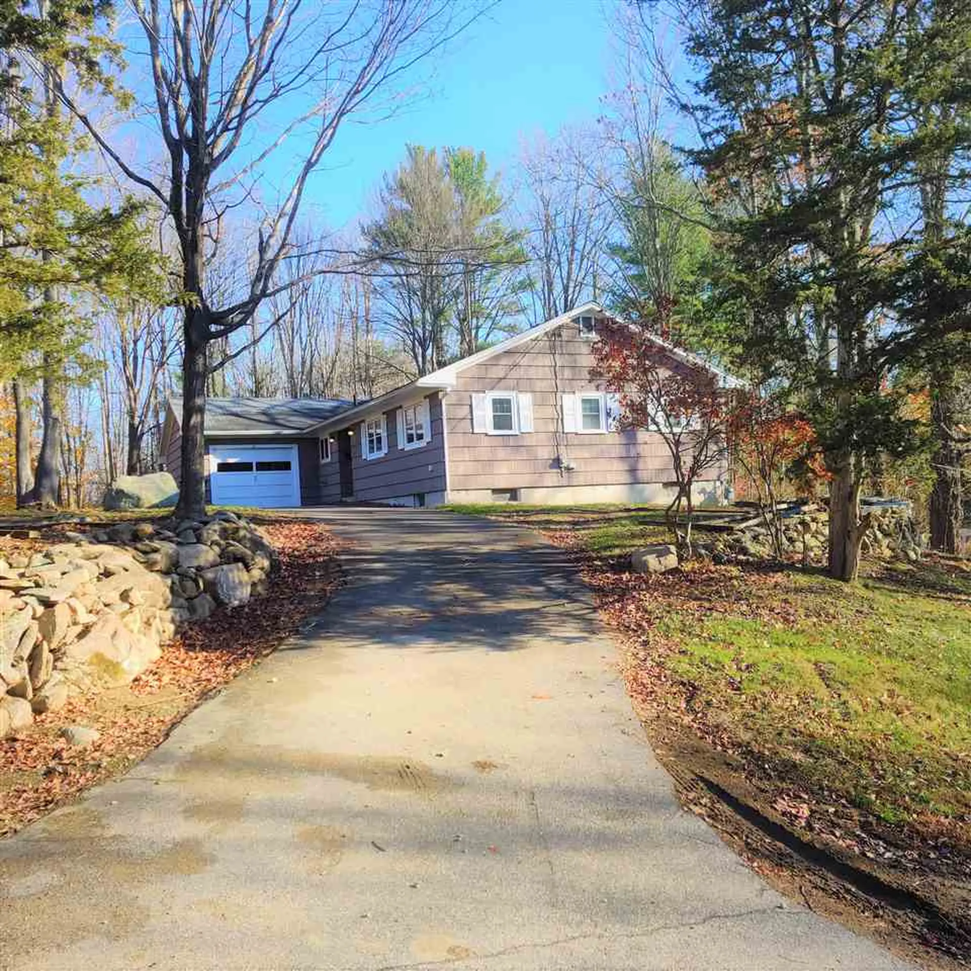 9 Hoitt Drive Durham NH 03824