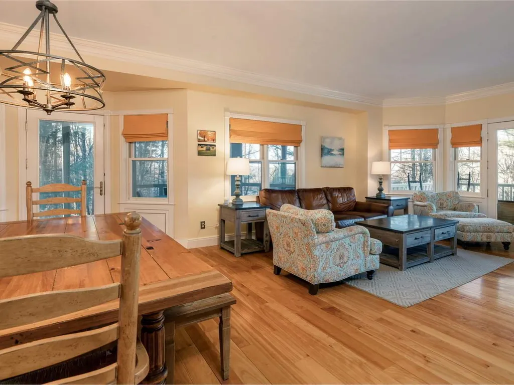 16 Bayberry Lane Williston VT 05495